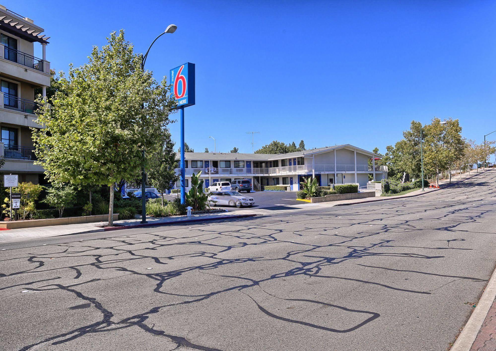 Park Inn By Radisson Walnut Creek Exterior photo